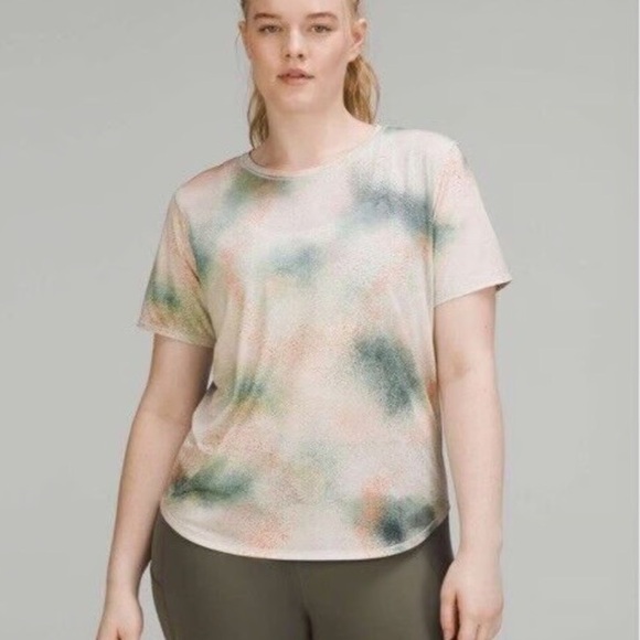 Lululemon High-Neck Running and Training T-Shirt Spray Camo Silver Blue Active - Picture 1 of 8